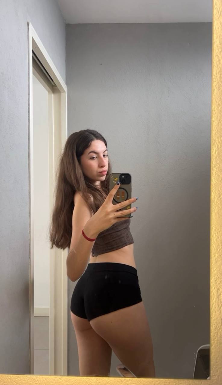 Amber in her underwear in Ludhiana