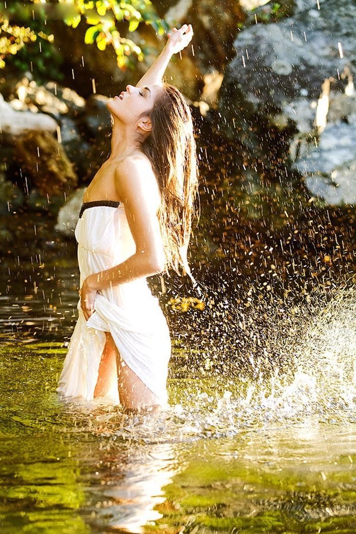 Marie Avgeropoulos in Ludhiana