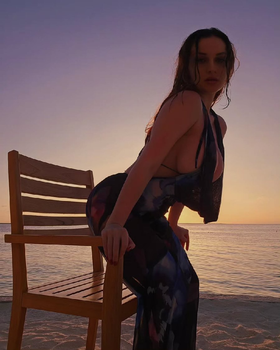 Sexy girl Miranda Faith nude in Ludhiana